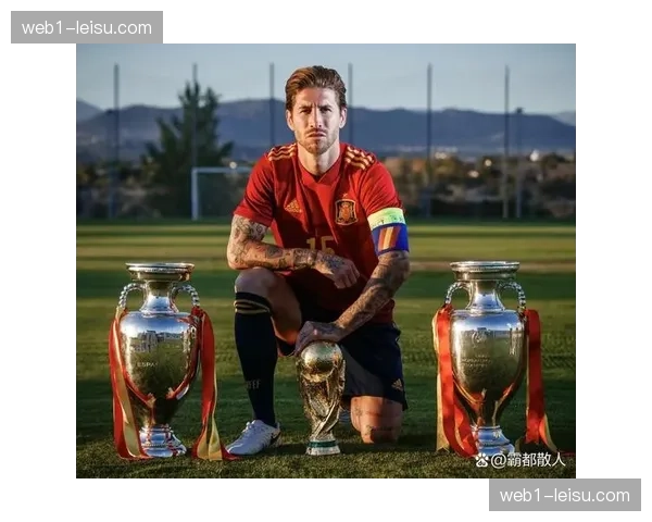 西班牙四门将征召引发关注，德拉富恩特面临守门员位置甜蜜烦恼